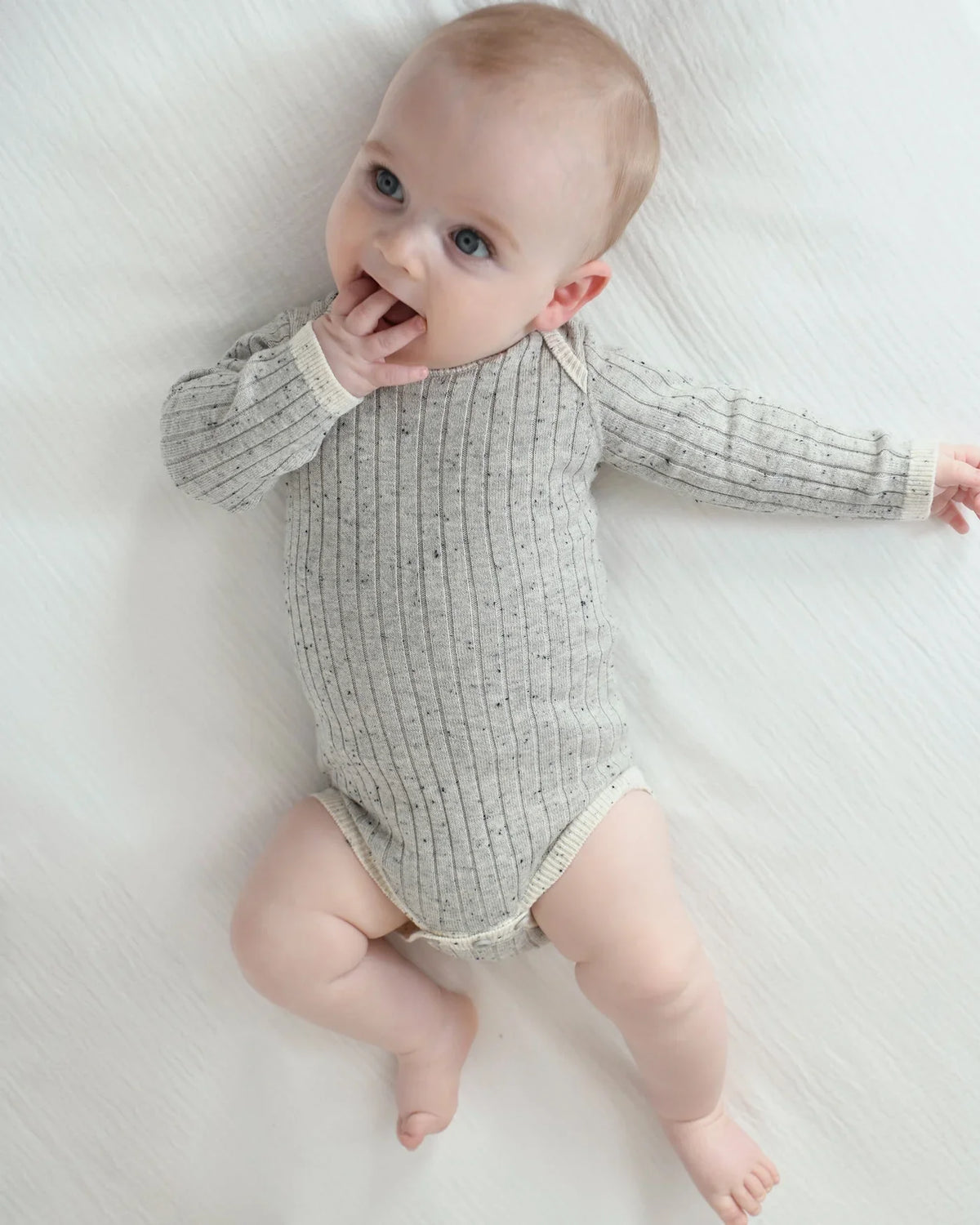 Hug Me Long Sleeve Bodysuit | Light Heather Grey | 7AM